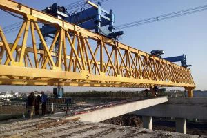 puente ferroviario erigir lanzadera de vigas grúa 200ton