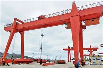 Grúa de pórtico doble